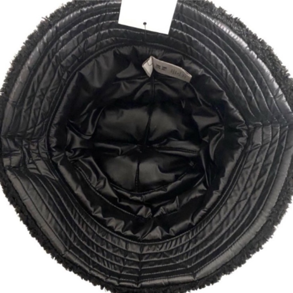 UGG Black Faux Fur Bucket Hat NWT - Picture 6 of 10